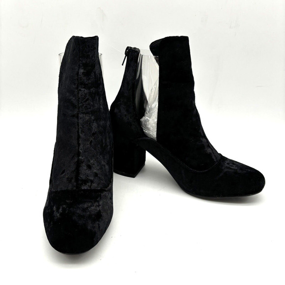 NEW Nasty Gal 'Clear It Out' Black Velvet Block Heel Zip Ankle Boot US7 UK5 - Picture 2 of 16